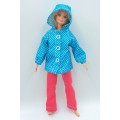 Одежда для Barbie - Костюм барби с голубой паркой в горошек