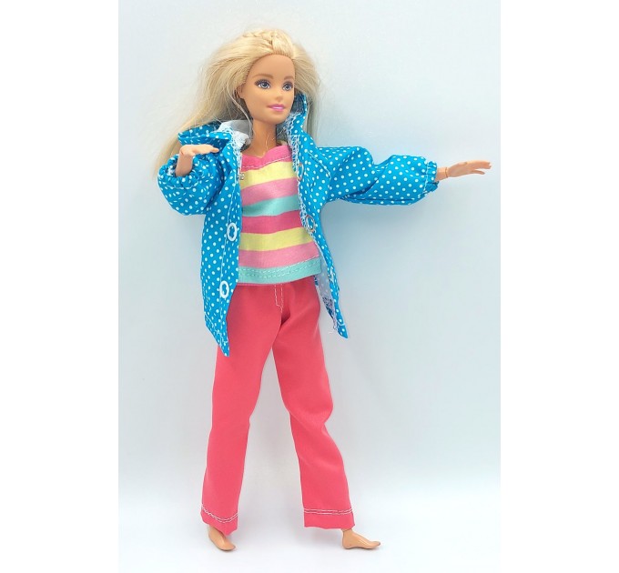 Одежда для Barbie - Костюм барби с голубой паркой в горошек